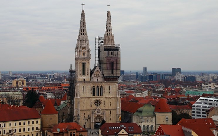 Očitovanje potpore Zagrebačke nadbiskupije zdravstvenim djelatnicima u obrani života